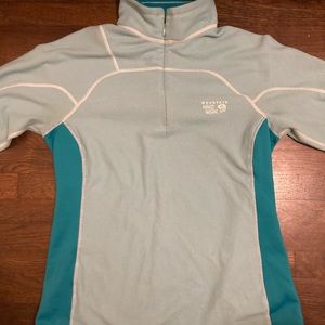 Mountain Hardware Fleece Quarter Zip Pullover